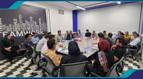 برگزاری پنجمین نشست «مدار گفتوگو» با حضور جمعی از سرپرستان کارگاههای ساختمانی