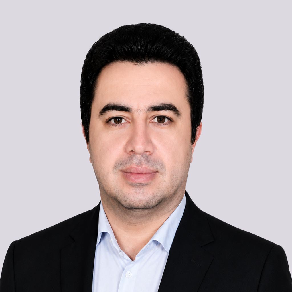 محسن دهقان
